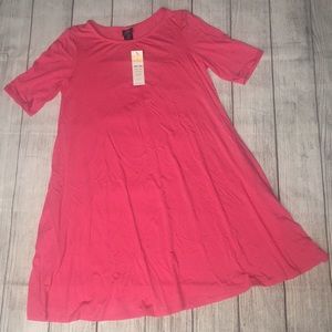 Agnes and Dora short sleeve swing tunic, new